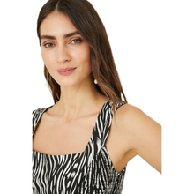 Load image into Gallery viewer, DESIGUAL Safari Bodycon Dress - neckline
