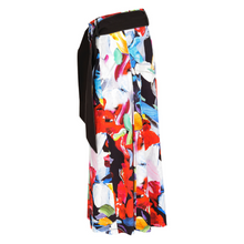 Load image into Gallery viewer, DOLCEZZA Joy Entracte Skirt - side
